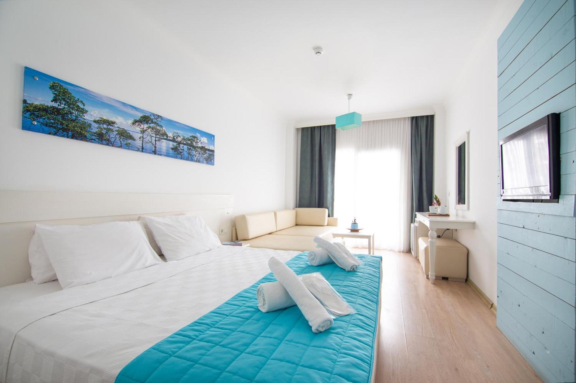 Otel Yeni Çeşme Exterior foto